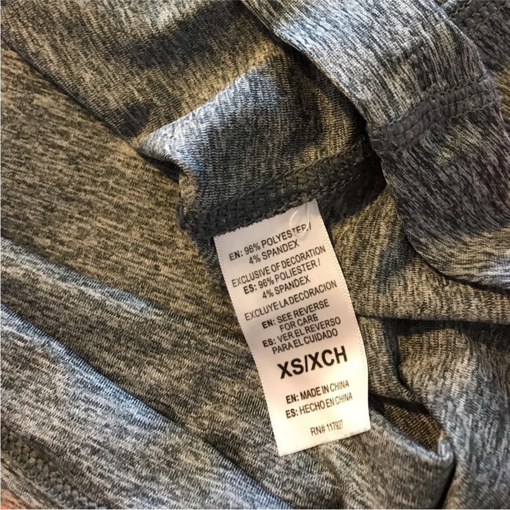 5/$15 Reebok Mesh Panel Tank NWOT - Picture 5 of 8